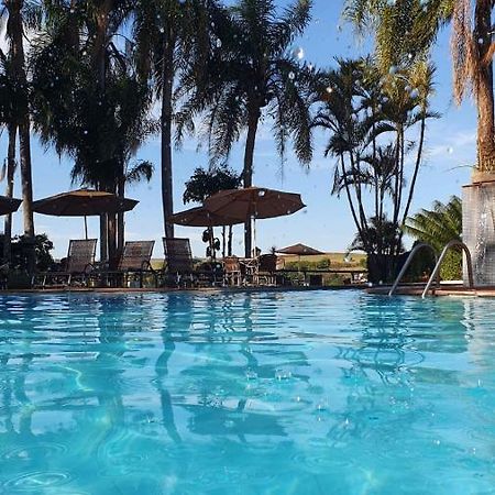 Panorama Park Hotel Igaracu do Tiete エクステリア 写真
